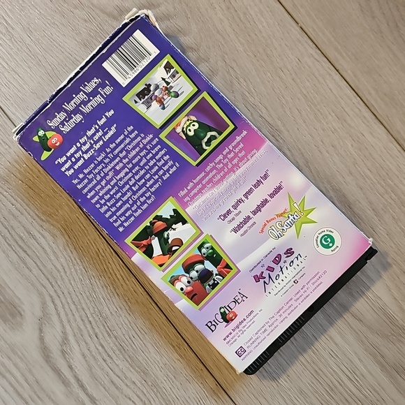 Vintage Veggie Tales The Toy That Saved Christmas VHS Tape - Picture 3 of 10